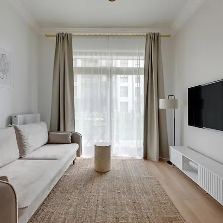Zajezdnia Wrzeszcz Seaside & Parking By Downtown Apartments Gdansk Exterior photo