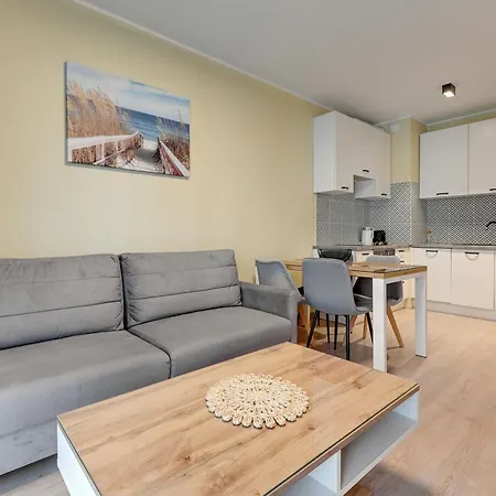 Zajezdnia Wrzeszcz Seaside & Parking By Downtown Apartments Gdansk Room photo