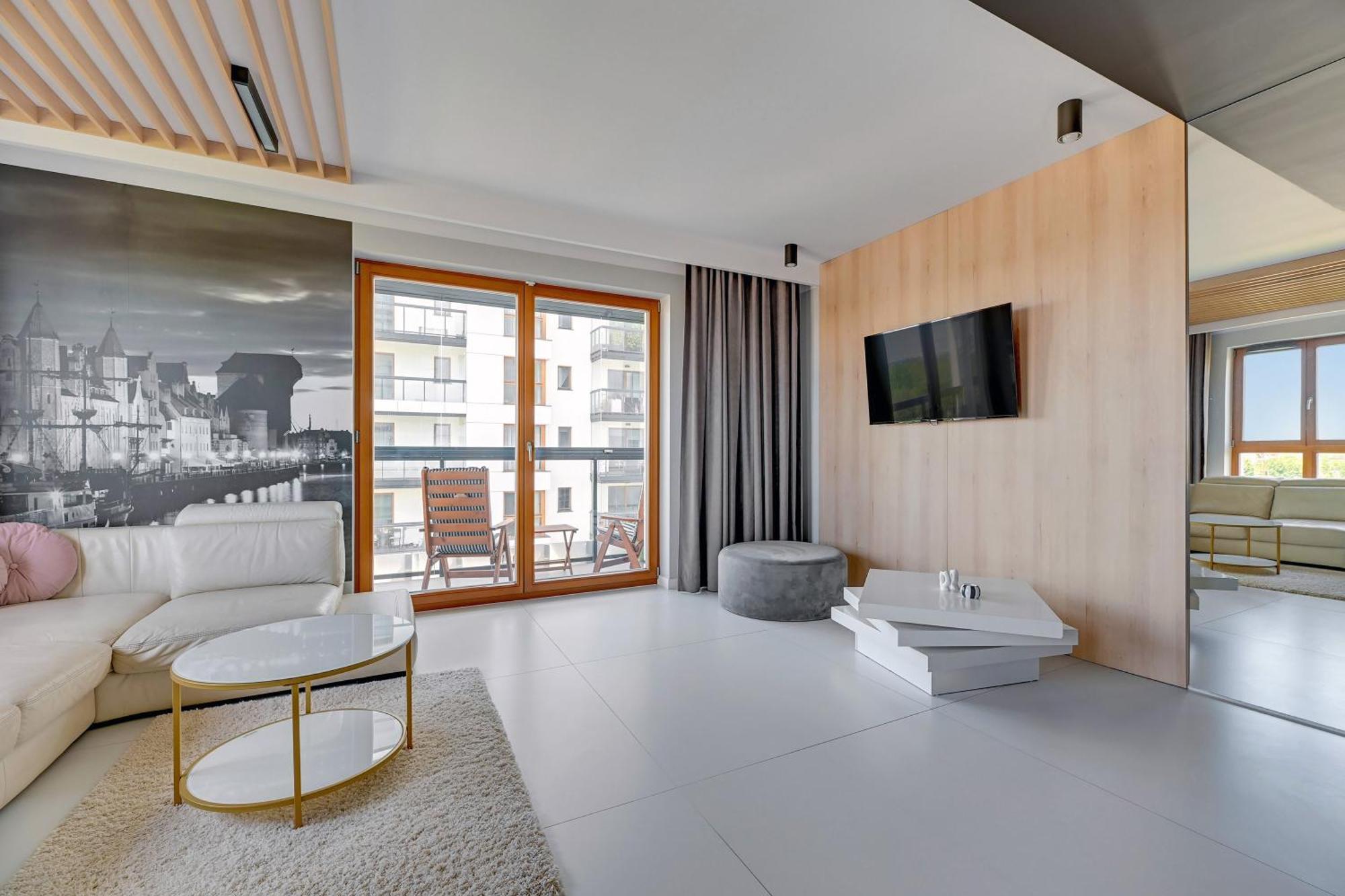 Apartamento Zajezdnia Wrzeszcz Seaside & Parking By Downtown Gdansk